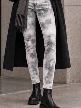 Armani Exchange Black White Acid Wash Skinny Jeans Size 8 NWT